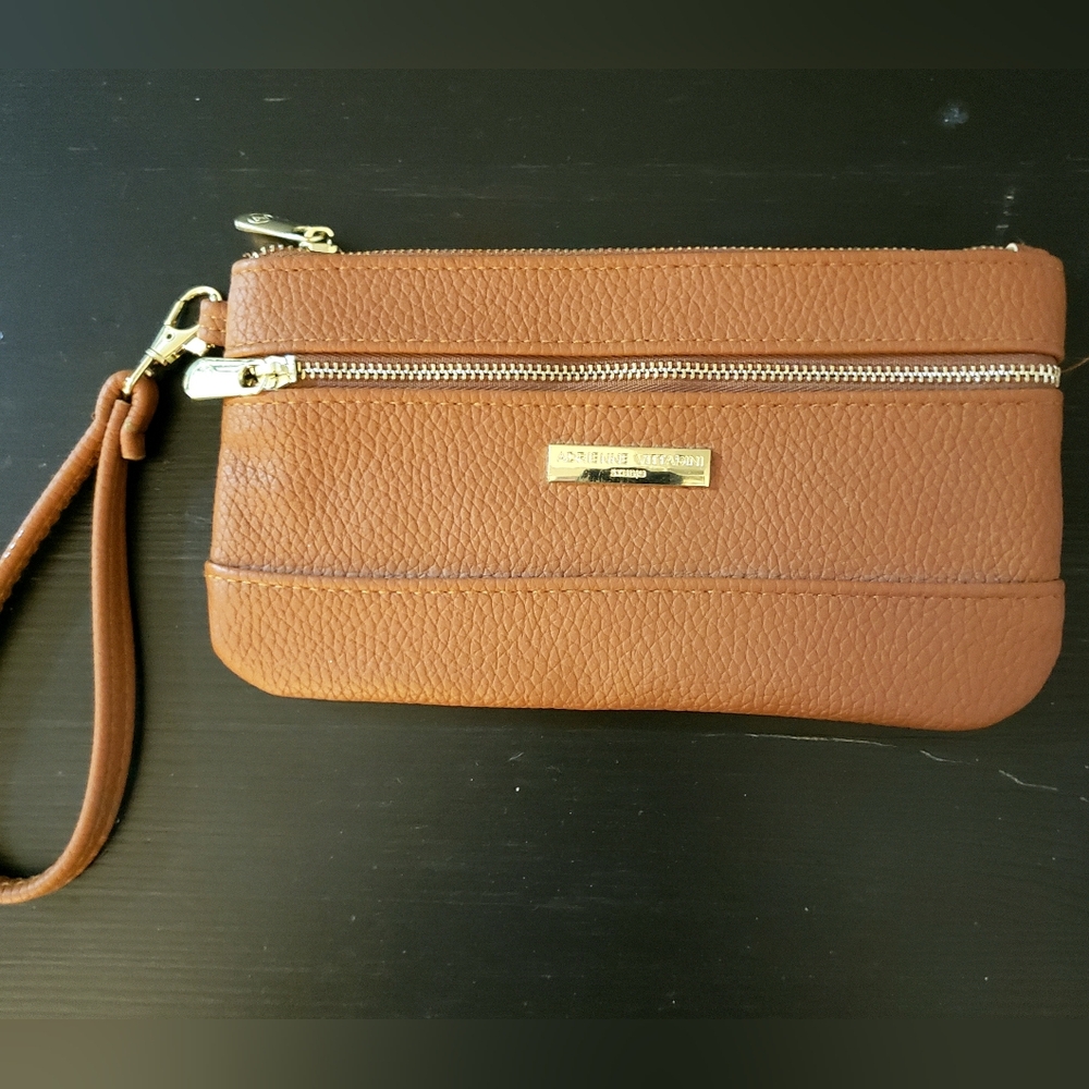 Adrienne Vittadini brown leather wristlet